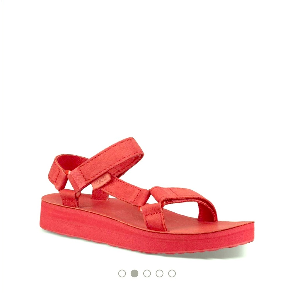 Red tevas size 6 new in box